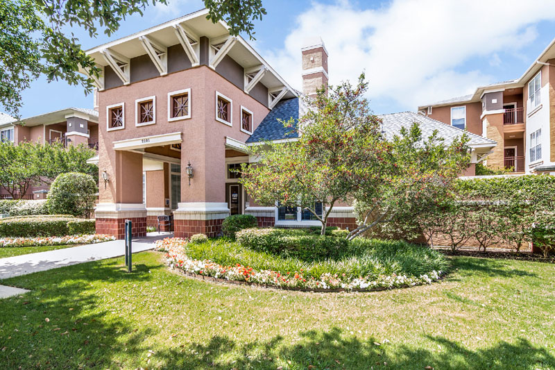 The Treymore at City Place apartment community